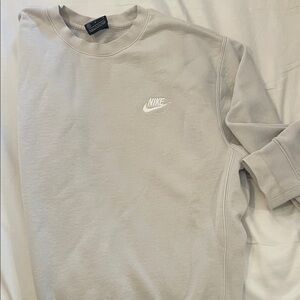 Nike Light Gray Crewneck Sweatshirt